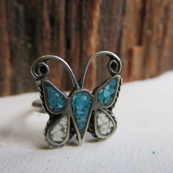 Native Jewelry - Old Pawn Sterling Butterfly Turquoise Chip Ring
